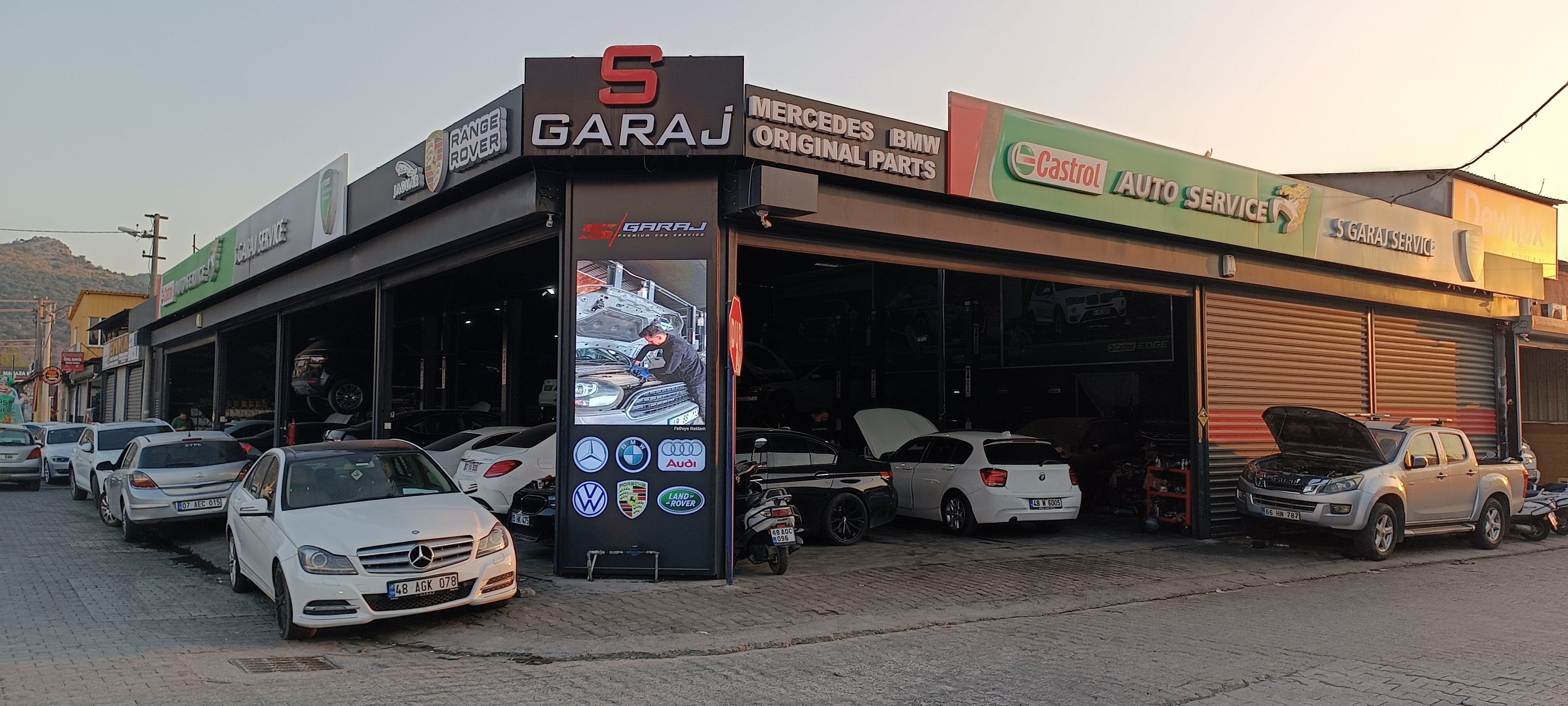 Mercedes Özel Servis Fethiye S Garaj
